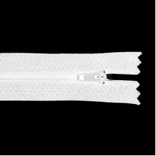 Молния пласт юбочная №3 20 см цвет белый